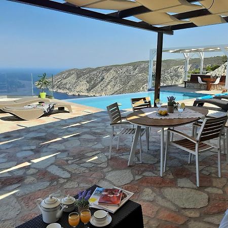 Villa Esperia Kampi  Exteriör bild