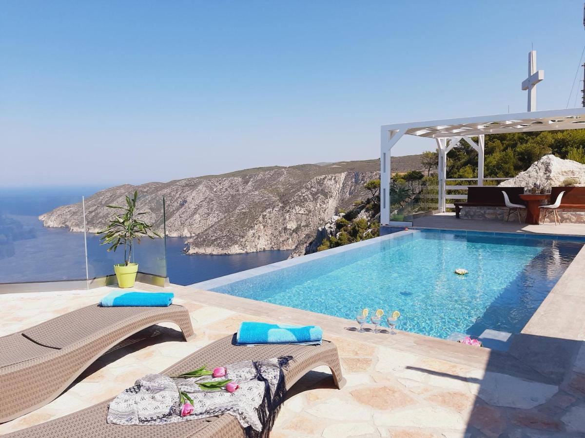 Villa Esperia Kampi  Exteriör bild