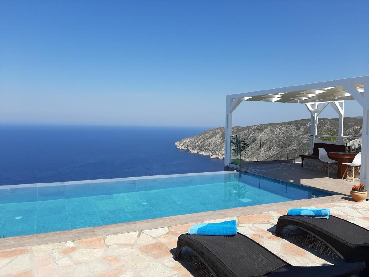Villa Esperia Kampi  Exteriör bild