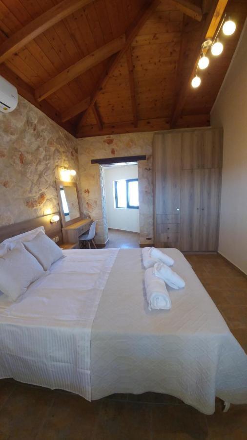 Villa Esperia Kampi  Exteriör bild
